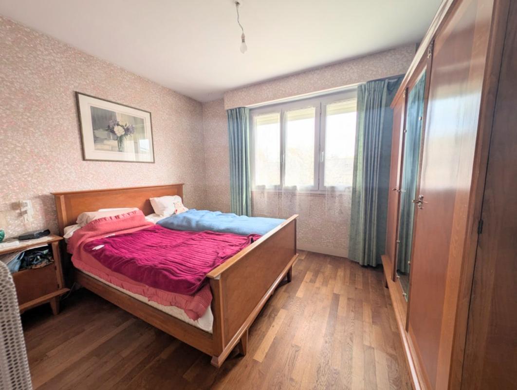 BONCHAMP-LES-LAVAL Maison familiale au calme ? Bonchamp-lès-Laval ? Proche commerces 9