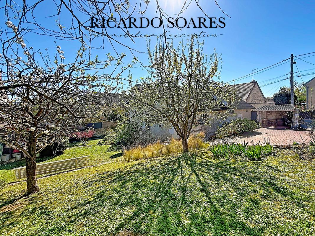 BETHISY-SAINT-PIERRE 60320 BÉTHISY-SAINT-PIERRE / MAGNIFIQUE LONGÈRE RÉVONÉE 199m2 / 5 CHAMBRES / 1 SUITE PARENTALE / TERRASSE ET JARDIN 17