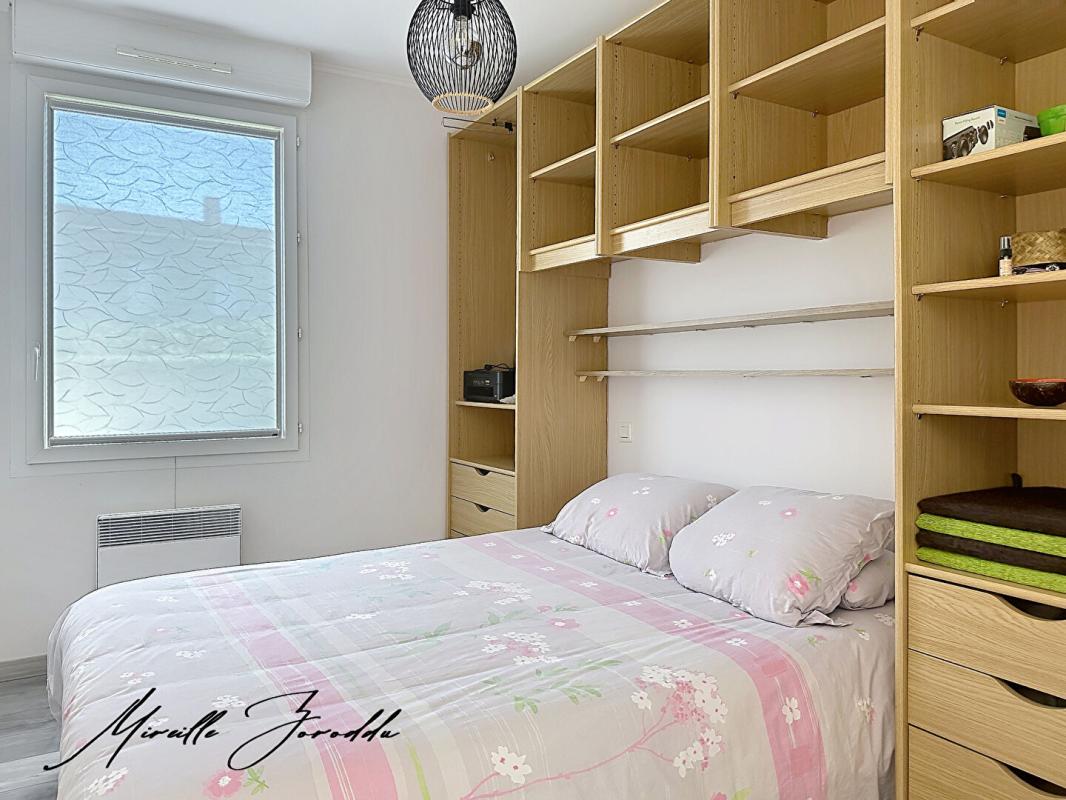 JONQUIERES-SAINT-VINCENT Jonquieres Saint Vincent  villa 3 pièces 60 m² avec terrasse, parking 8