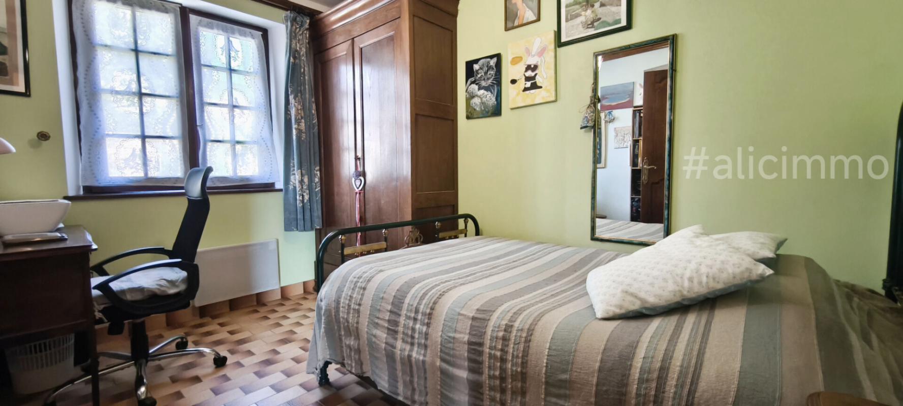 TALUS-SAINT-PRIX Maison triangle Sézanne-Montmirail-Epernay 182 m2 16