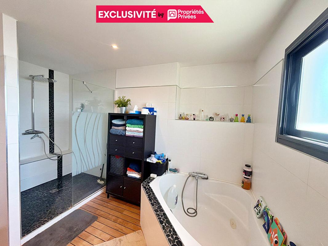 BEGLES Maison Bègles 5 pièces 155 m2 jardin garage 13