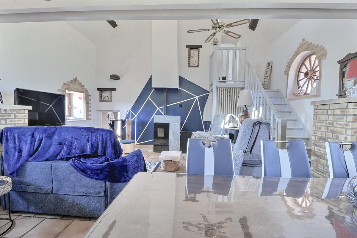 TRIVY Longère au calme sans vis-à-vis avec dépendances et revenus photovoltaïques 6