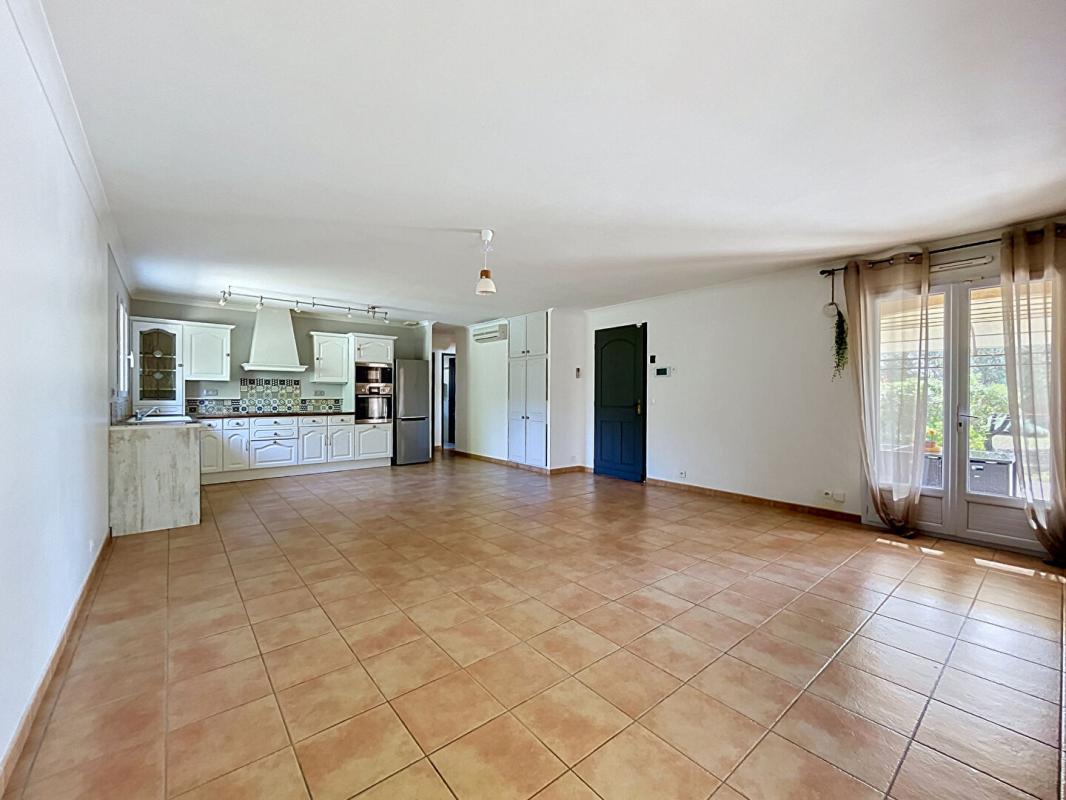 LE LUC Villa Le Luc 4 pièce(s) 93 m2 + Garage + Piscine 6