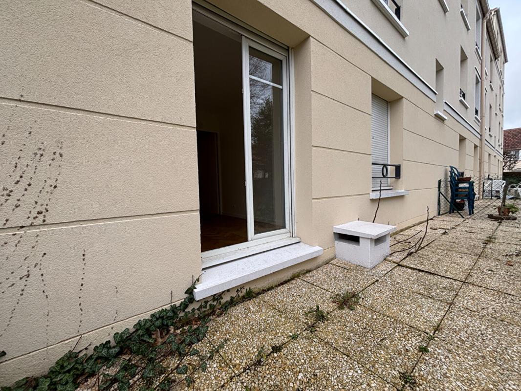 BONDY EXCLUSIVITÉ : STANDING, DOUBLE TERRASSE ET VUE VERDURE ? UN BIEN RARE 11