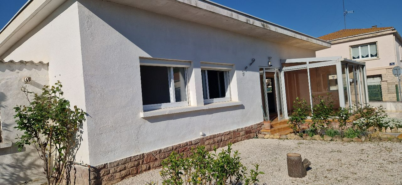 PAULHAN Villa plain pied  avec un beau potentiel 6