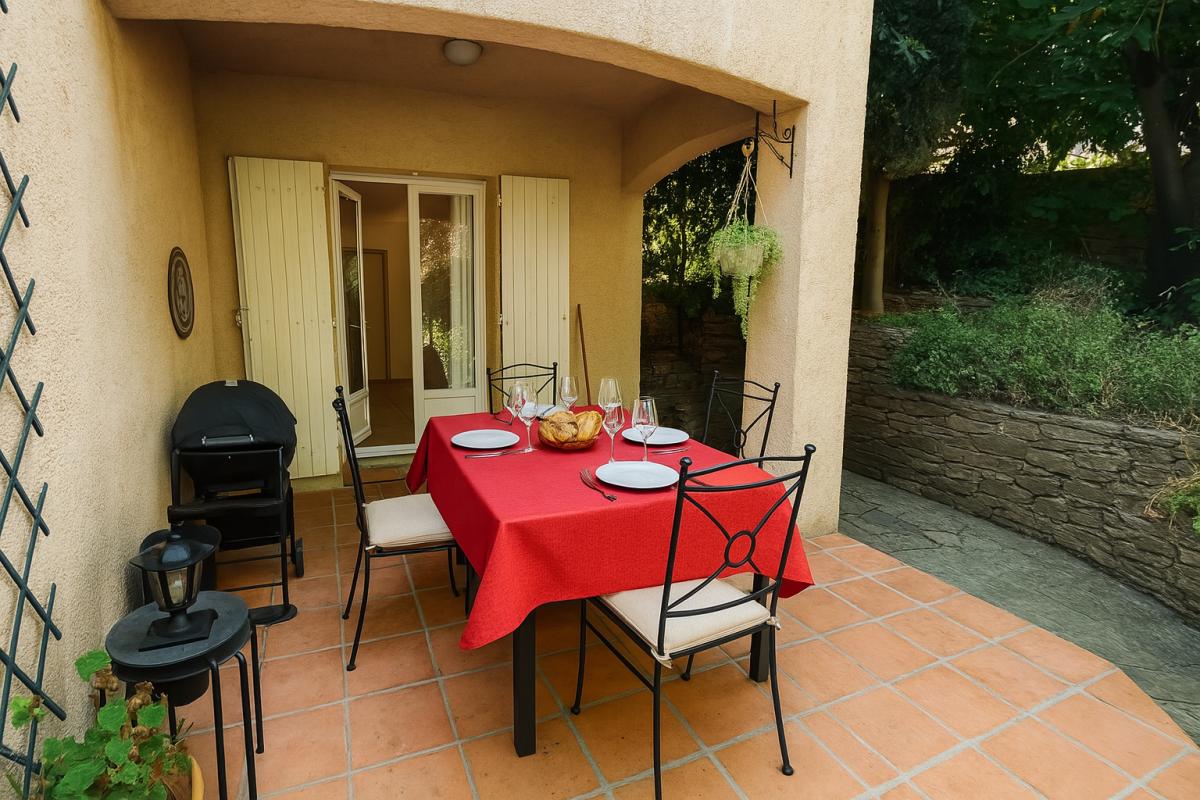 LE PRADET Le Pradet - Maison 240m²- 5 chambres + studio - Plage à pied 5