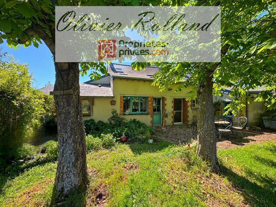 RABLAY-SUR-LAYON Écrin de Verdure et Authenticité : Demeure de Caractère de 212 m² à Rablay sur Layon 14