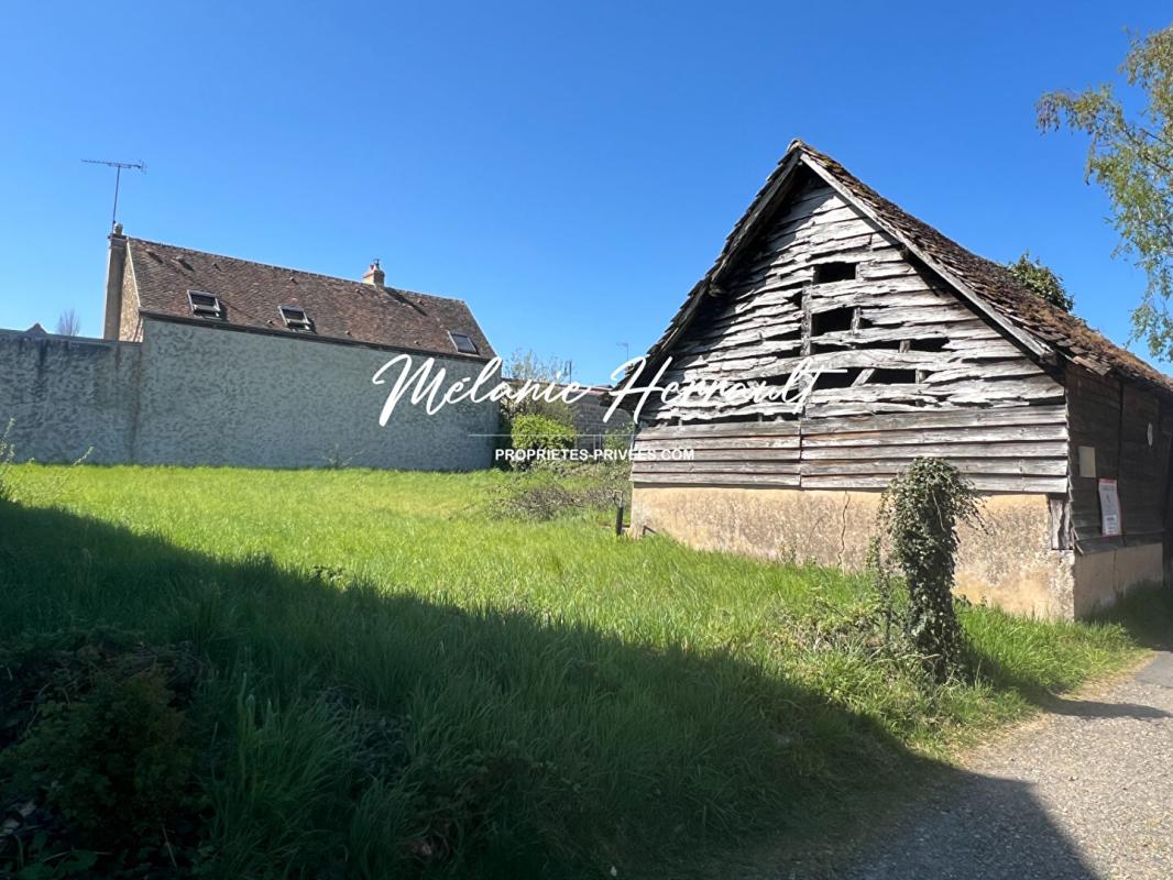 PARIGNE-L'EVEQUE Terrain constructible - Parigné l'Evêque (72) 1