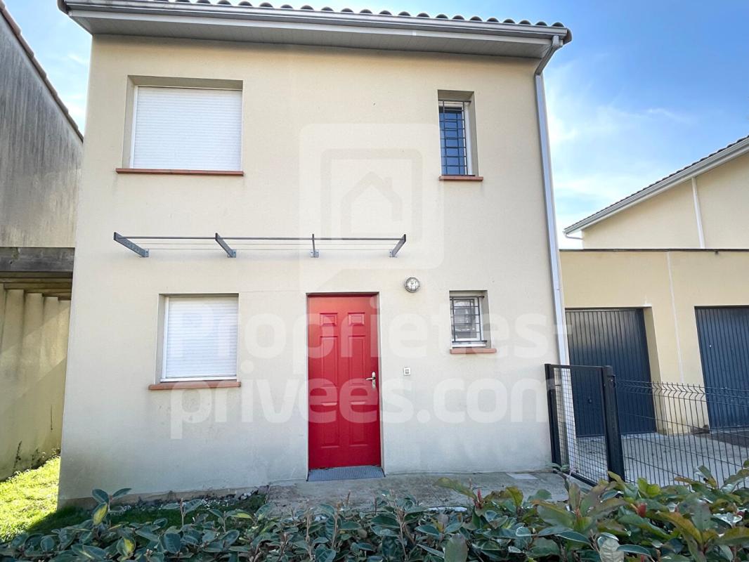 CASTELGINEST Villa Castelginest 4 pièce(s) 83 m2 16