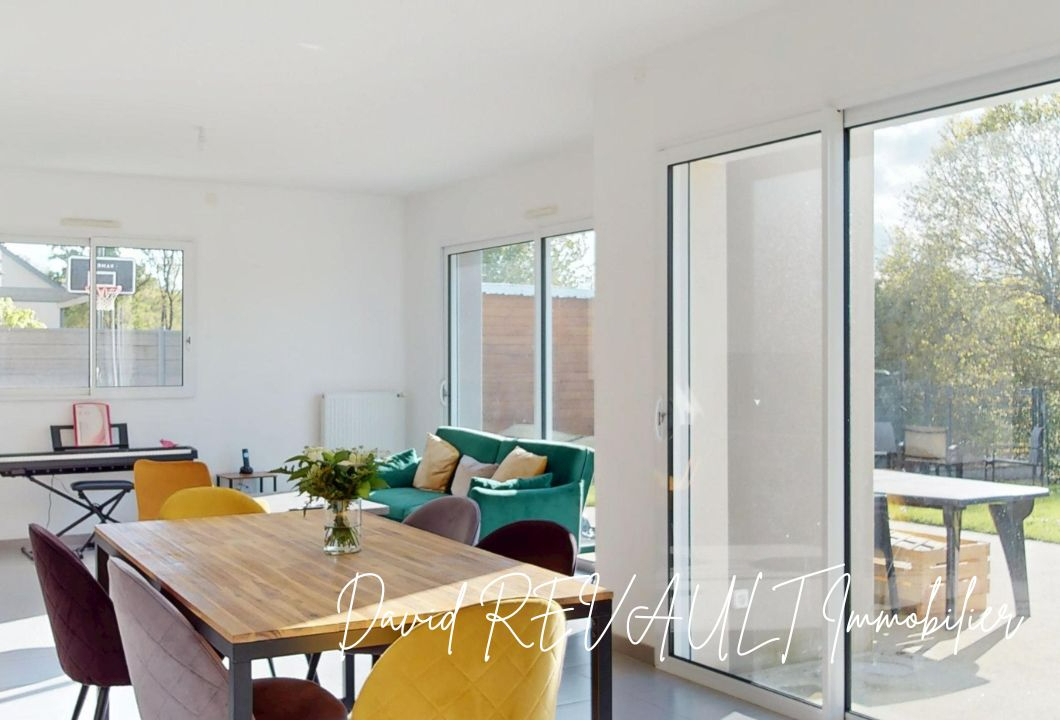 ELVEN Maison Elven 6 pièce(s) 121 m2 1