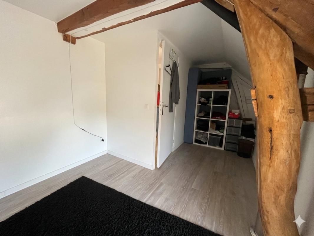 ETAMPES Magnifique maison 5 Chambres + dependances proche ETAMPES 11