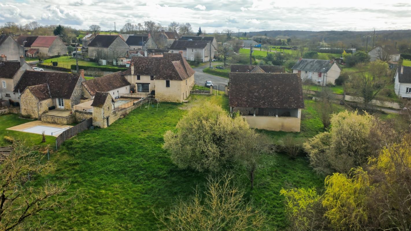 RIVARENNES Bastide parc régional de la Brenne à Rivarennes 8 pièce(s) 240 m2 17