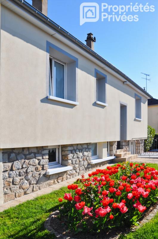 COSSE-LE-VIVIEN Maison 5 pièce(s) 73 m2 1