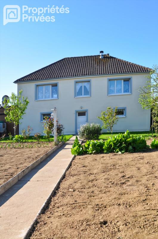 COSSE-LE-VIVIEN Maison 5 pièce(s) 73 m2 3