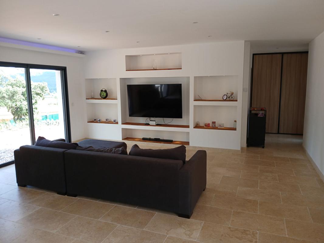 MONTFORT-SUR-ARGENS Maison neuve en RE2020 de 148.55 m2 sur 1200m² de terrain avec vue sur les collines - Montfort Sur Argens 5