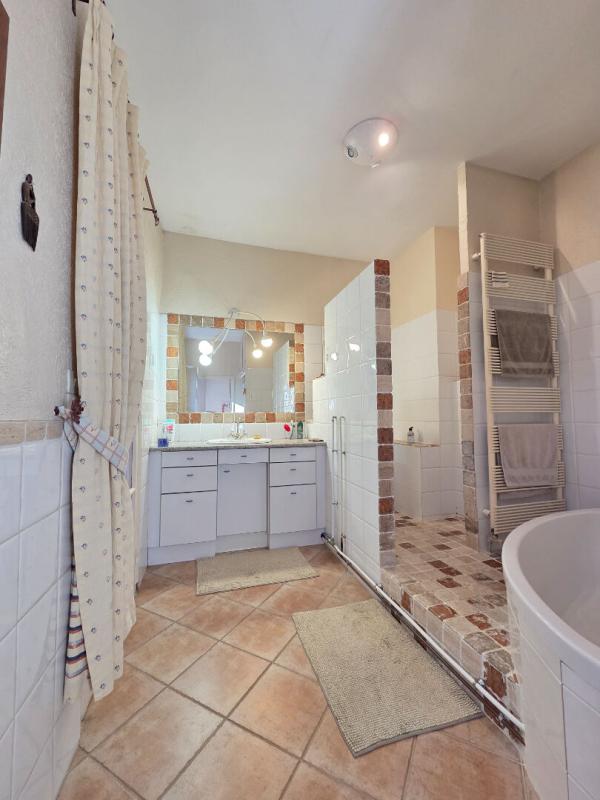 MONTELIMAR Maison  5 pièces 131 m2 14