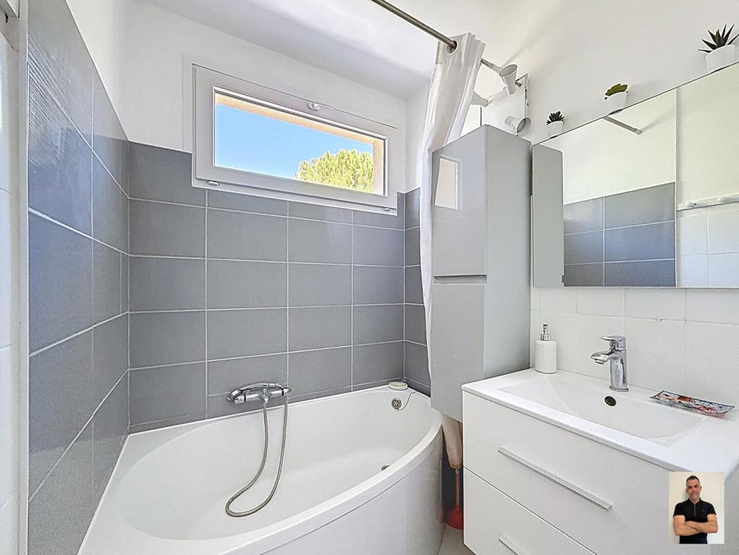 BRIGNOLES Appartement  3  Brignoles 14