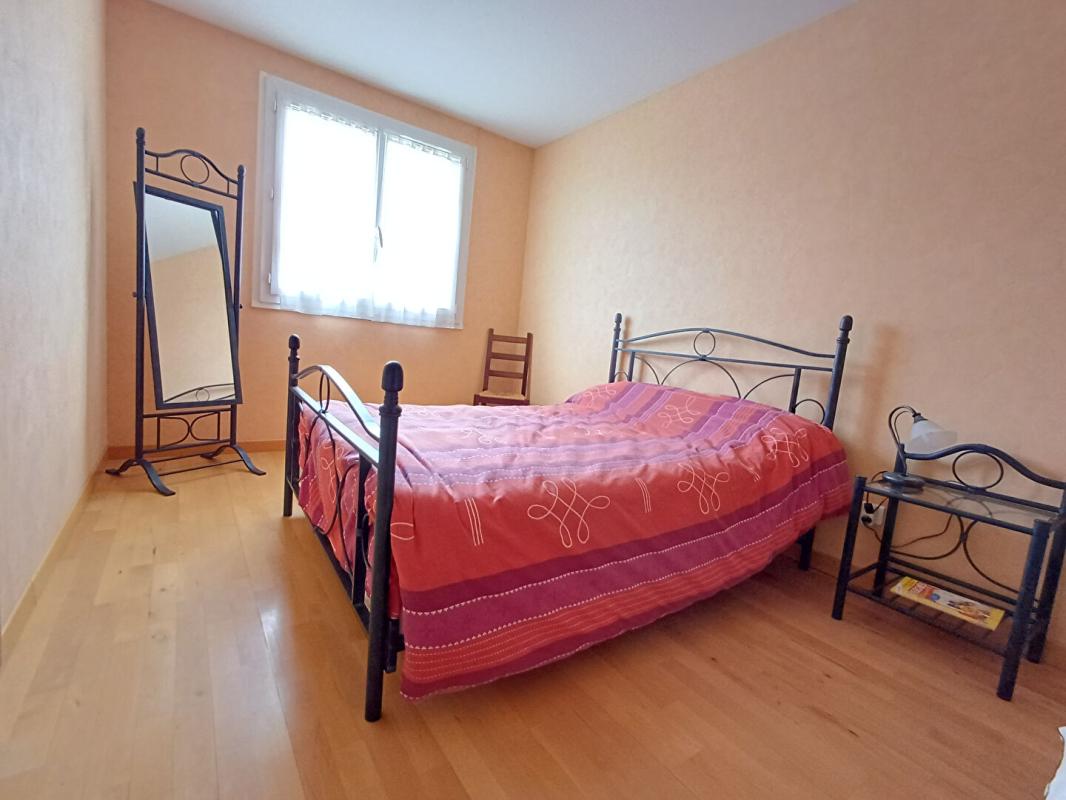 CHEPY Maison familiale 150 m² - 5 chambres à 5 mn de Chalons en Champagne 8