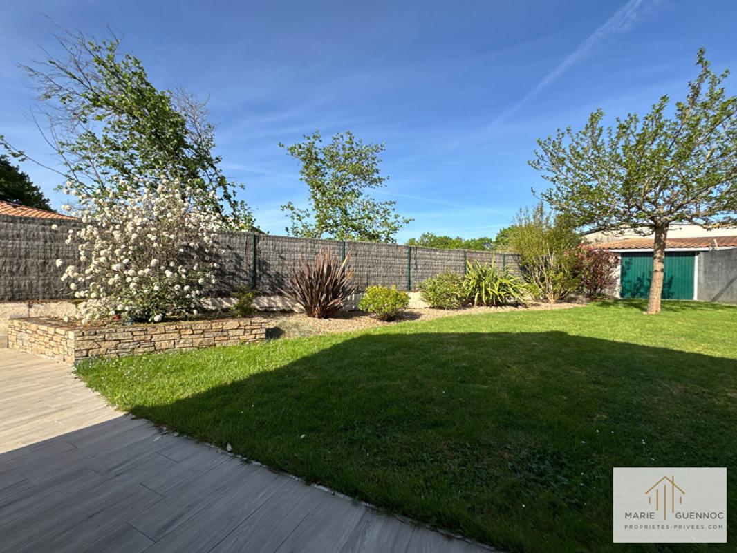 BASSE-GOULAINE Maison de plain-pied de 140m2 avec double garage Basse-Goulaine 12