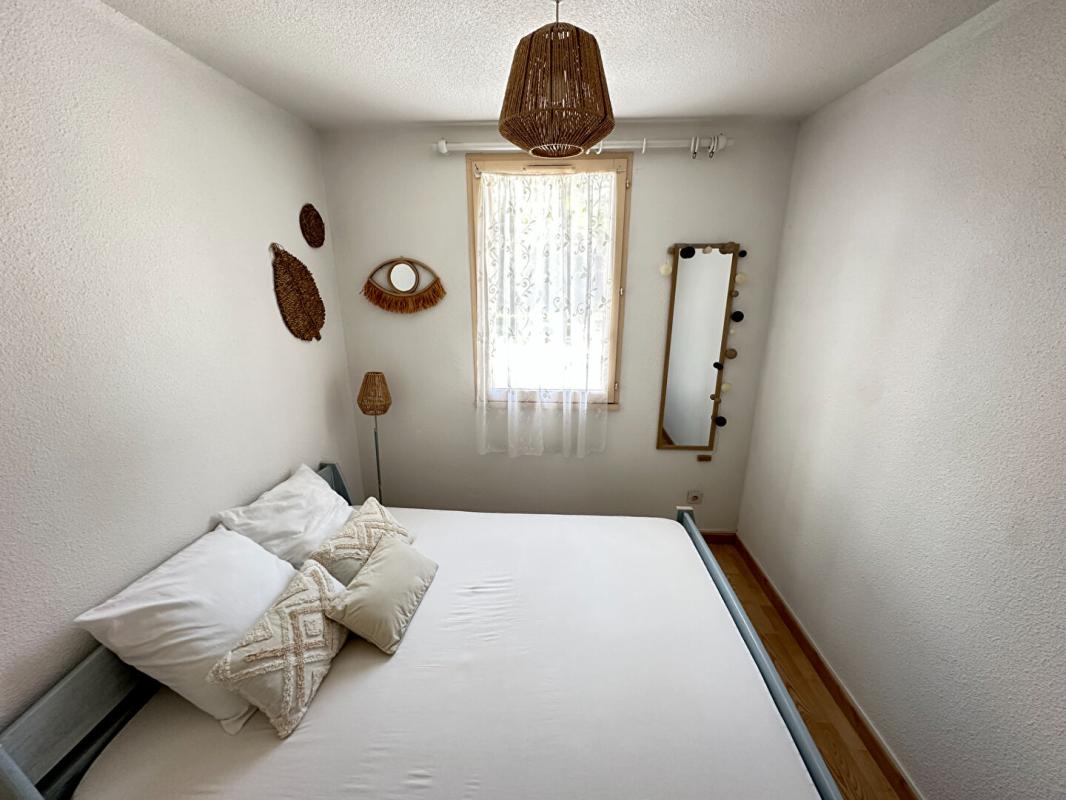 SAINT-GEORGES-DE-DIDONNE Appartement T2 Saint Georges De Didonne 31 m2 100 M plage 11