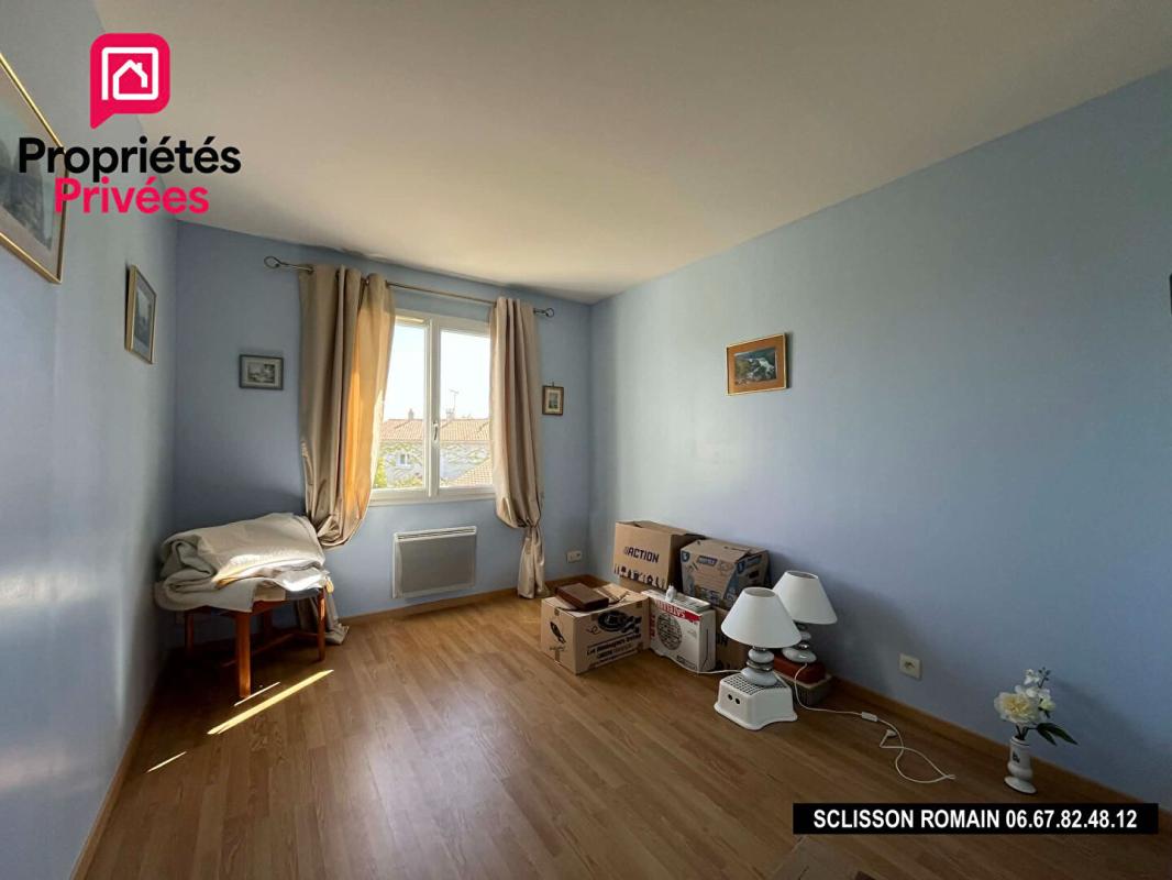 COZES Maison Cozes 7 pièces 181 m2 - 5 chambres - jardin - PRIX 410 760 HAI 9