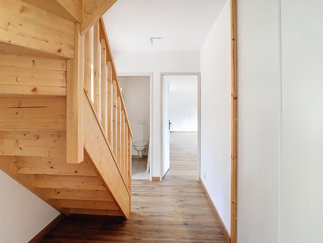 LE BUISSON-DE-CADOUIN Maison récemment rénovée avec 3 chambres 7