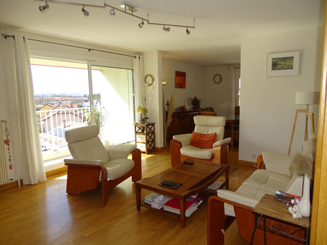 MOIRANS-EN-MONTAGNE Appartement Moirans En Montagne 4 pièce(s) 91 m2 1