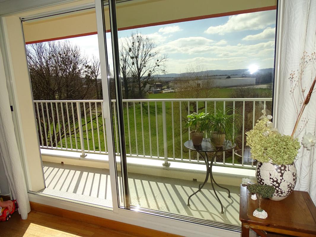 MOIRANS-EN-MONTAGNE Appartement Moirans En Montagne 4 pièce(s) 91 m2 3