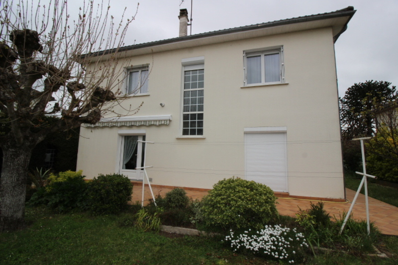 NAINTRE Maison Naintre 6 pièce(s) 118.03 m2 10