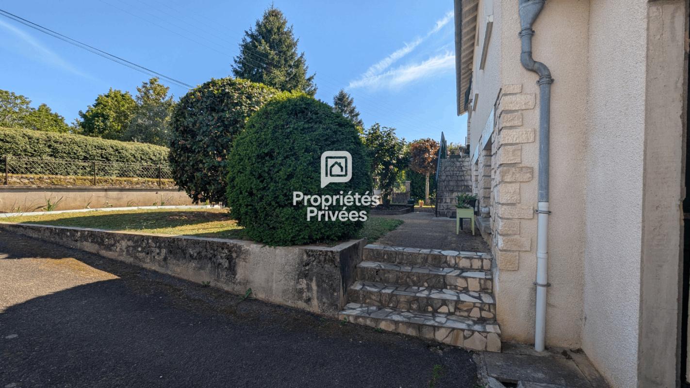 NONTRON NONTRON : Maison saine (DPE D), 100 m² habitables + Garage XXL de 41 m² ! 4