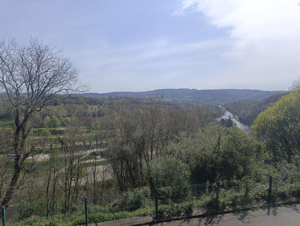 CHATEAUNEUF-DU-FAOU 29520 Châteauneuf du Faou maison au calme avec vue 2 / 3 chambres 3