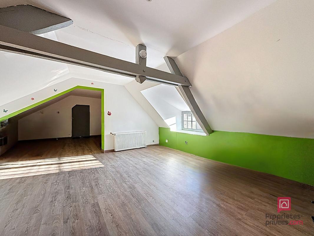 BONNETABLE Proche Bonnetable, longère de 225 m2 dans bel environnement 9