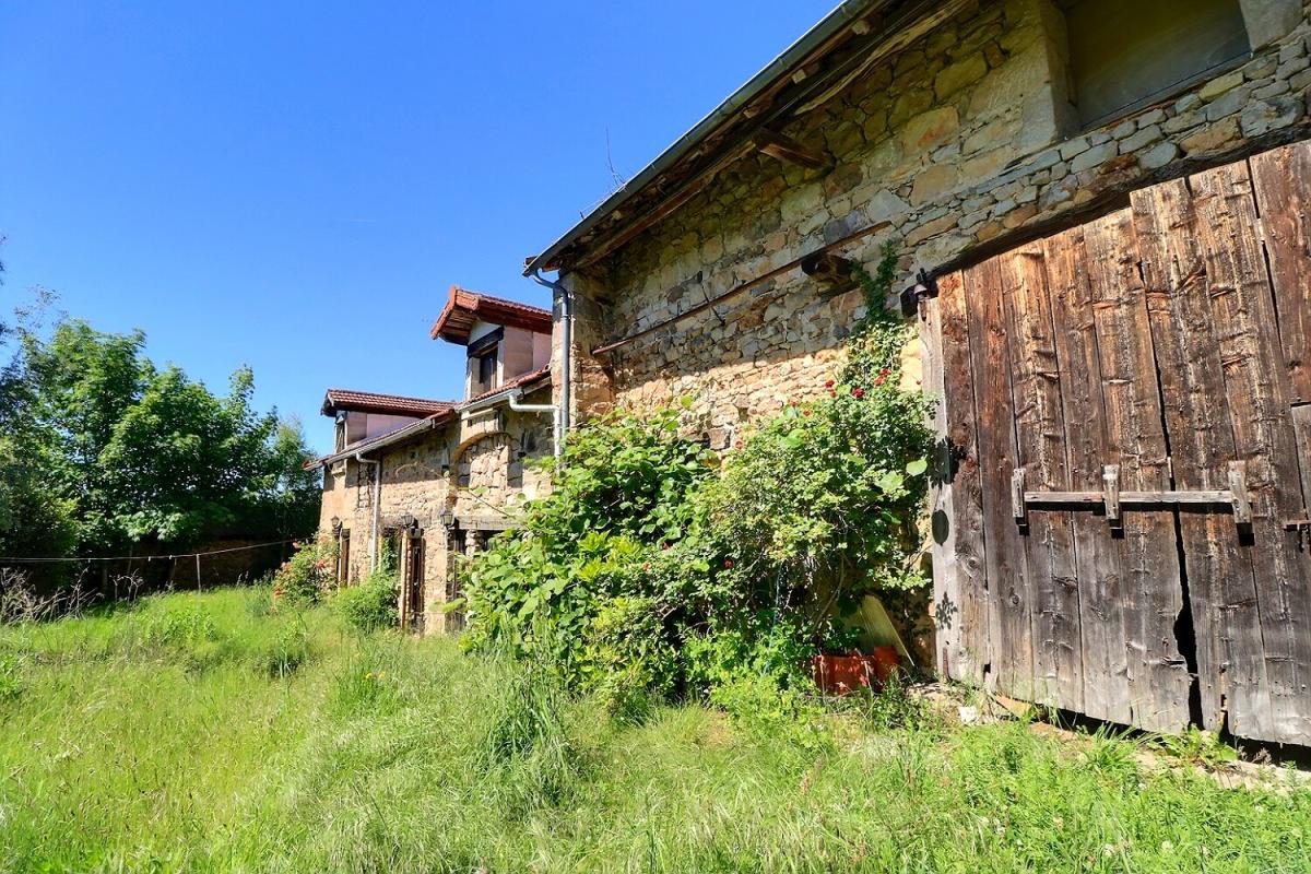 LA CHAPELLE-DU-MONT-DE-FRANCE Ancien corps de ferme 4