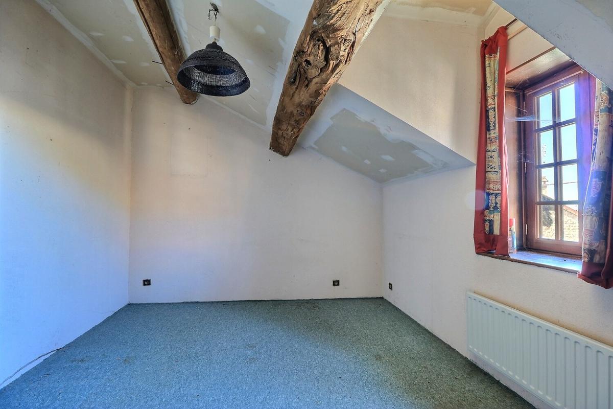 LA CHAPELLE-DU-MONT-DE-FRANCE Ancien corps de ferme 5