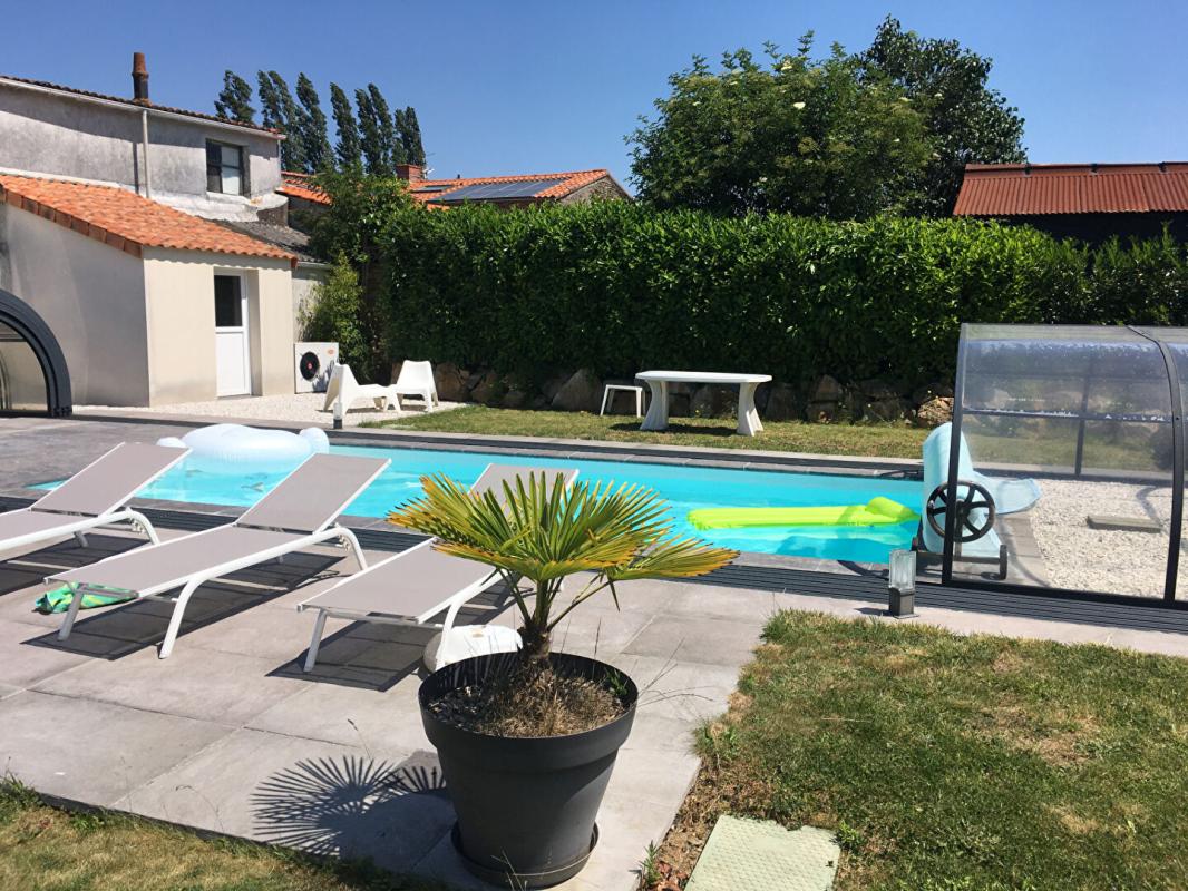 MAUVES-SUR-LOIRE Maison Mauves Sur Loire 6 pièce(s) 150 m2 3