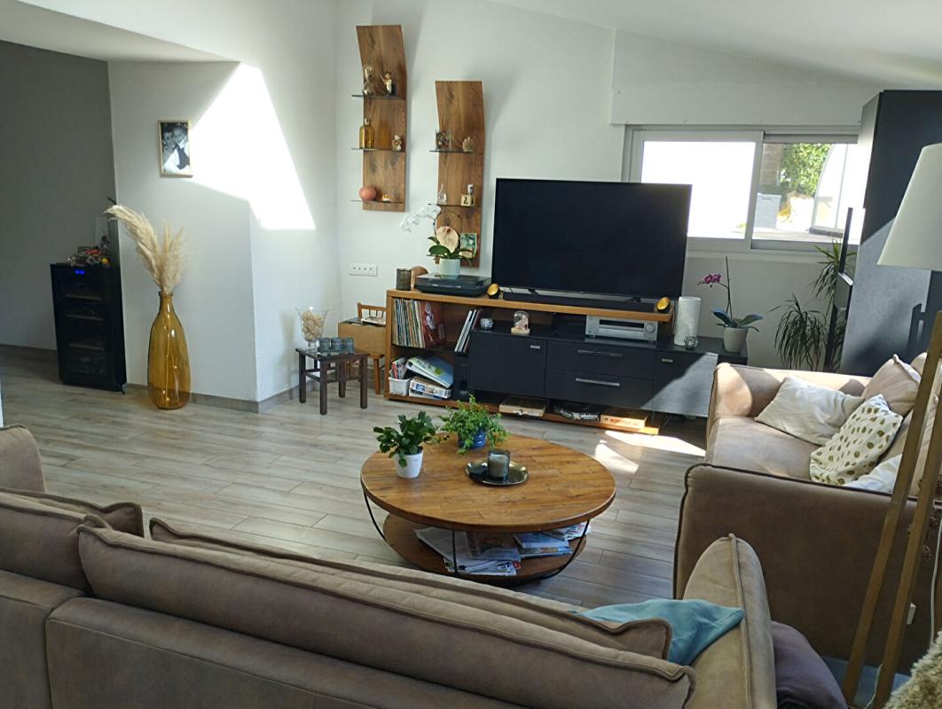 MAUVES-SUR-LOIRE Maison Mauves Sur Loire 6 pièce(s) 150 m2 4