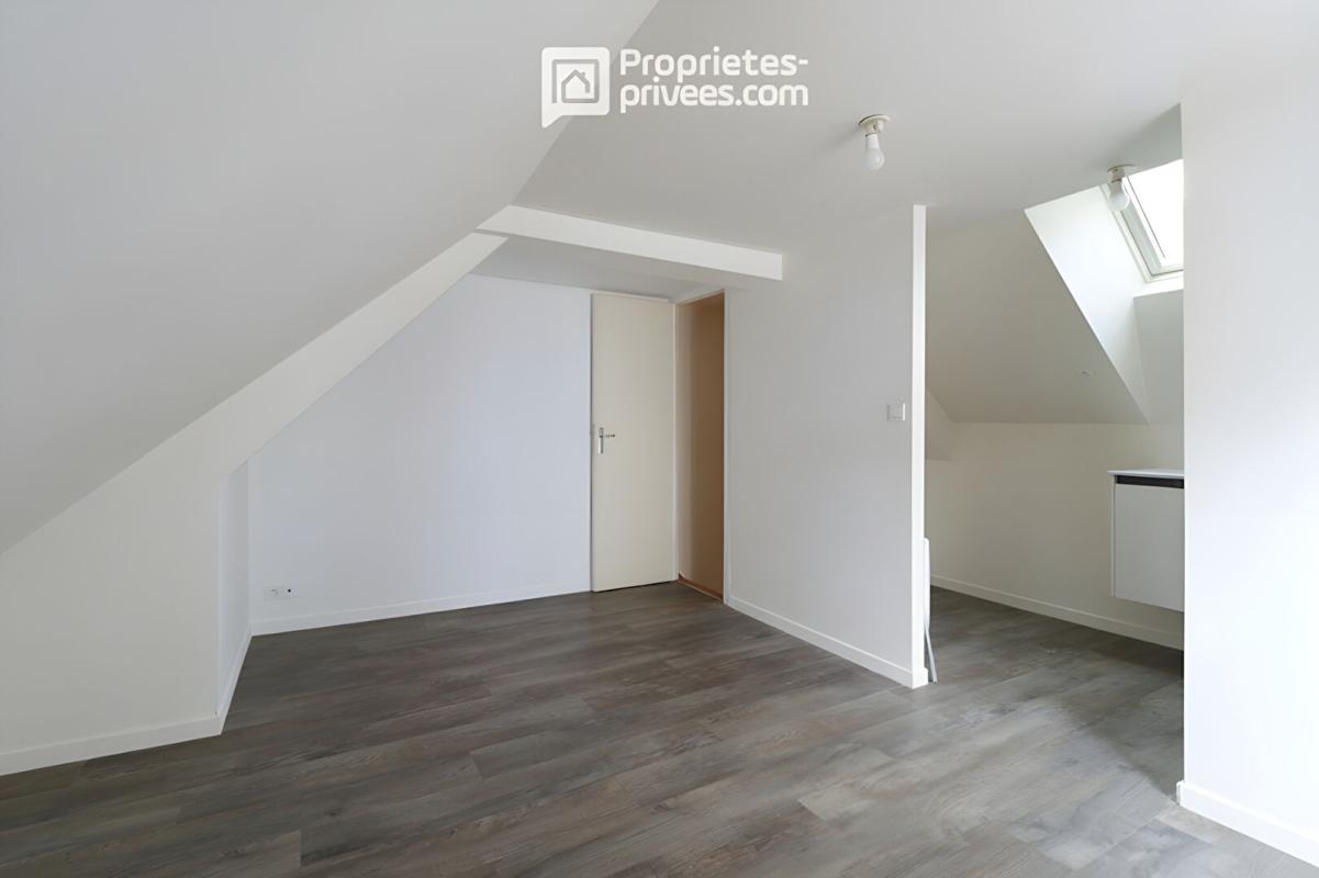 CHOLET Maison Cholet 2 pièce(s) 8