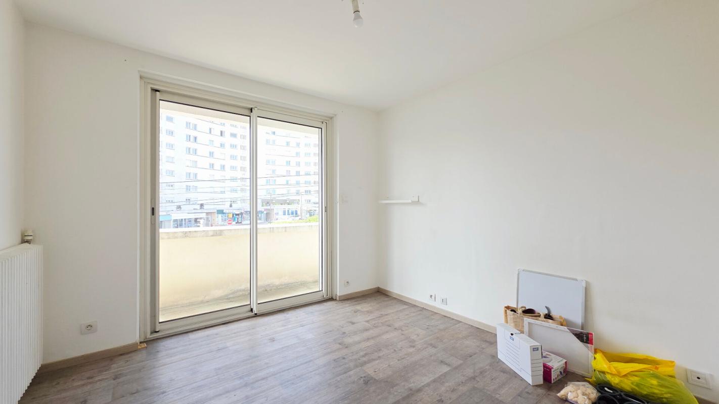 BOURGES BOURGES APPARTEMENT 88M² 3 CHAMBRES BALCON PARKING 5