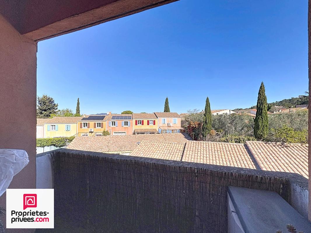 ROCBARON Appartement Rocbaron 2 pièce(s) 8