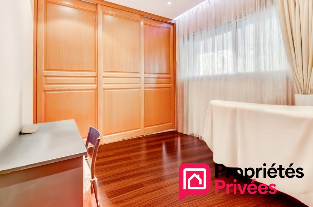 VILLENEUVE-LOUBET Duplex meublé T3 esprit Yachting - 2 terrasses - Marina Baie des Anges 11