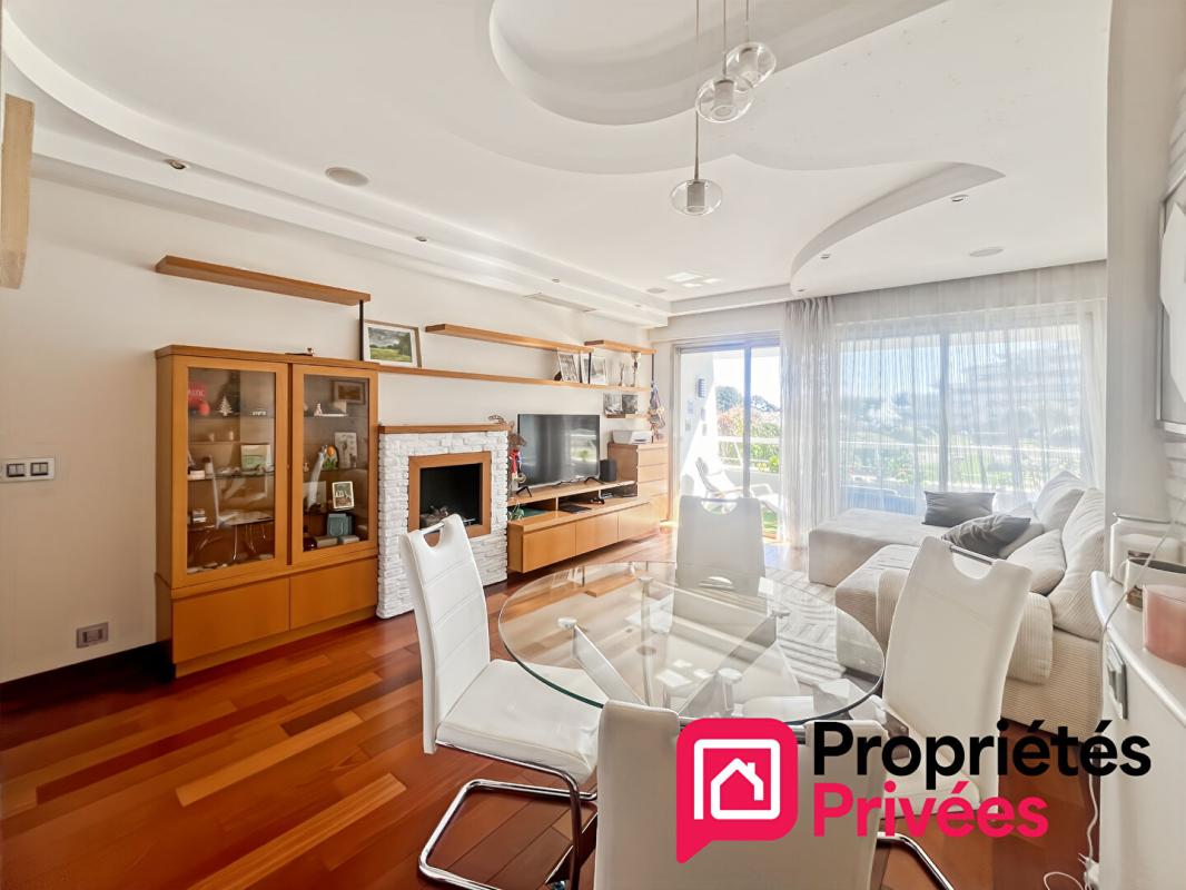 VILLENEUVE-LOUBET Duplex meublé T3 esprit Yachting - 2 terrasses - Marina Baie des Anges 4