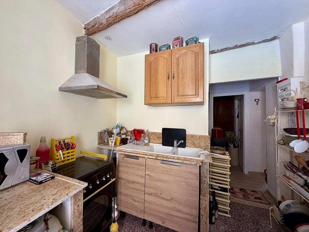 PUISSERGUIER Maison avec appartement, garage et cour à Puisserguier 10