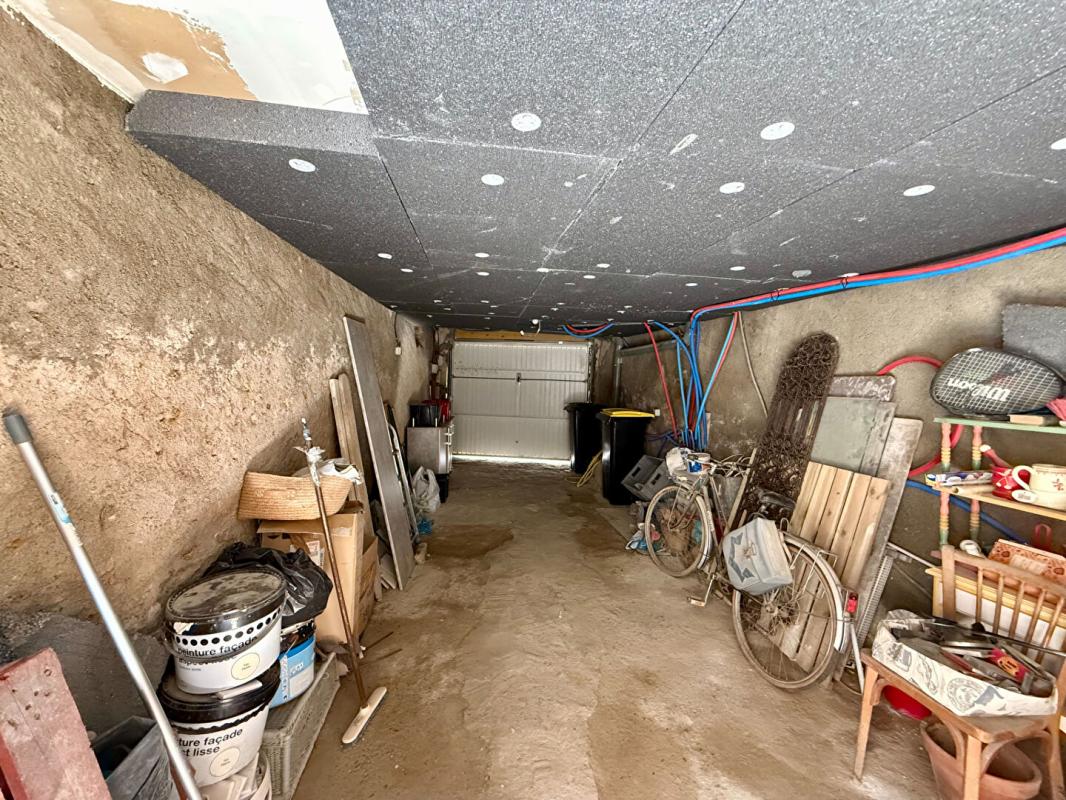 PUISSERGUIER Maison avec appartement, garage et cour à Puisserguier 8