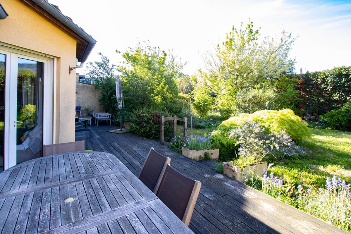 MAZAMET Mazamet  Belle maison familiale alliant cachet, espace et tranquillité 15