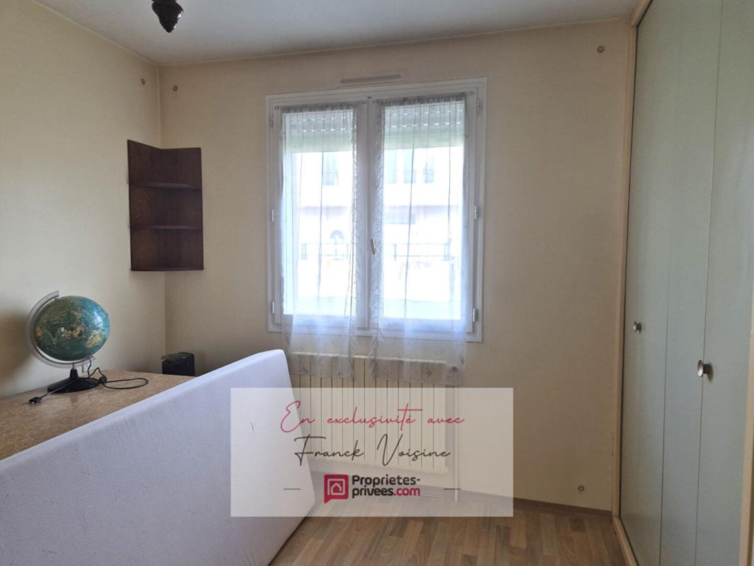 SAINT-MICHEL-MONT-MERCURE A VENDRE en Exclusivité à Saint Michel Mont Mercure, maison de 106 m2 env avec 3 chambres sur une parcelle de 2100 m2 env 14