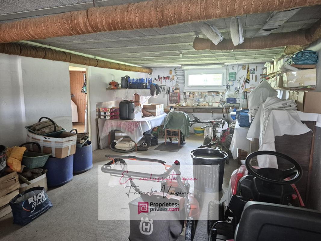 SAINT-MICHEL-MONT-MERCURE A VENDRE en Exclusivité à Saint Michel Mont Mercure, maison de 106 m2 env avec 3 chambres sur une parcelle de 2100 m2 env 15