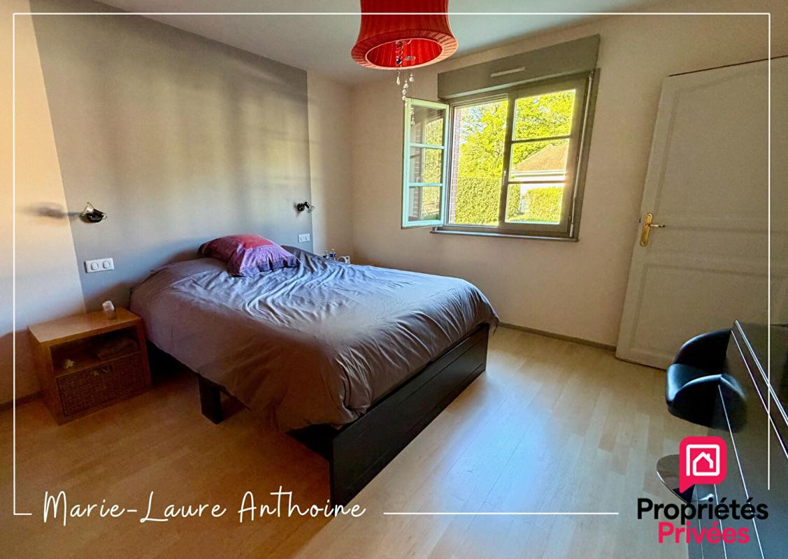 PIERRE-DE-BRESSE Maison Pierre-de-bresse 5 pièce(s) 188m2 10