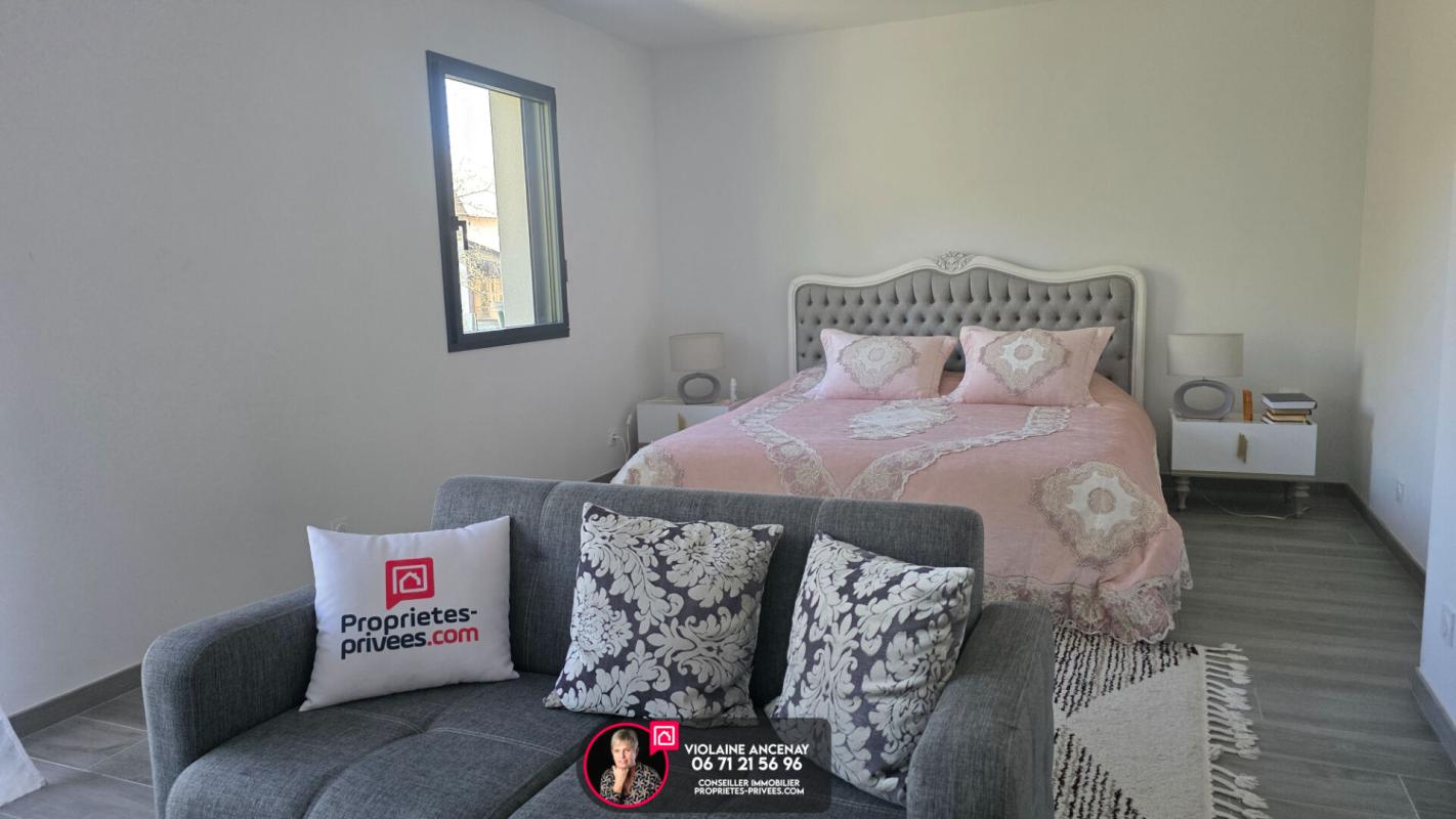 CHAMBERY Villa contemporaine avec vue, à deux pas du centre de Chambéry 8