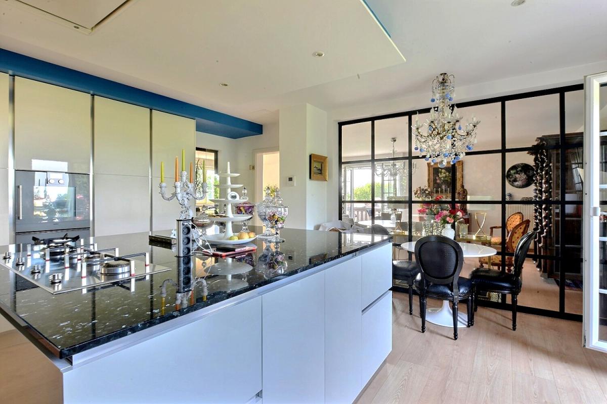 RIXHEIM Rixheim, Exclusivité, magnifique maison de maître de 245 m2, entièrement rénovée, sur un parc de 1600 m2 12