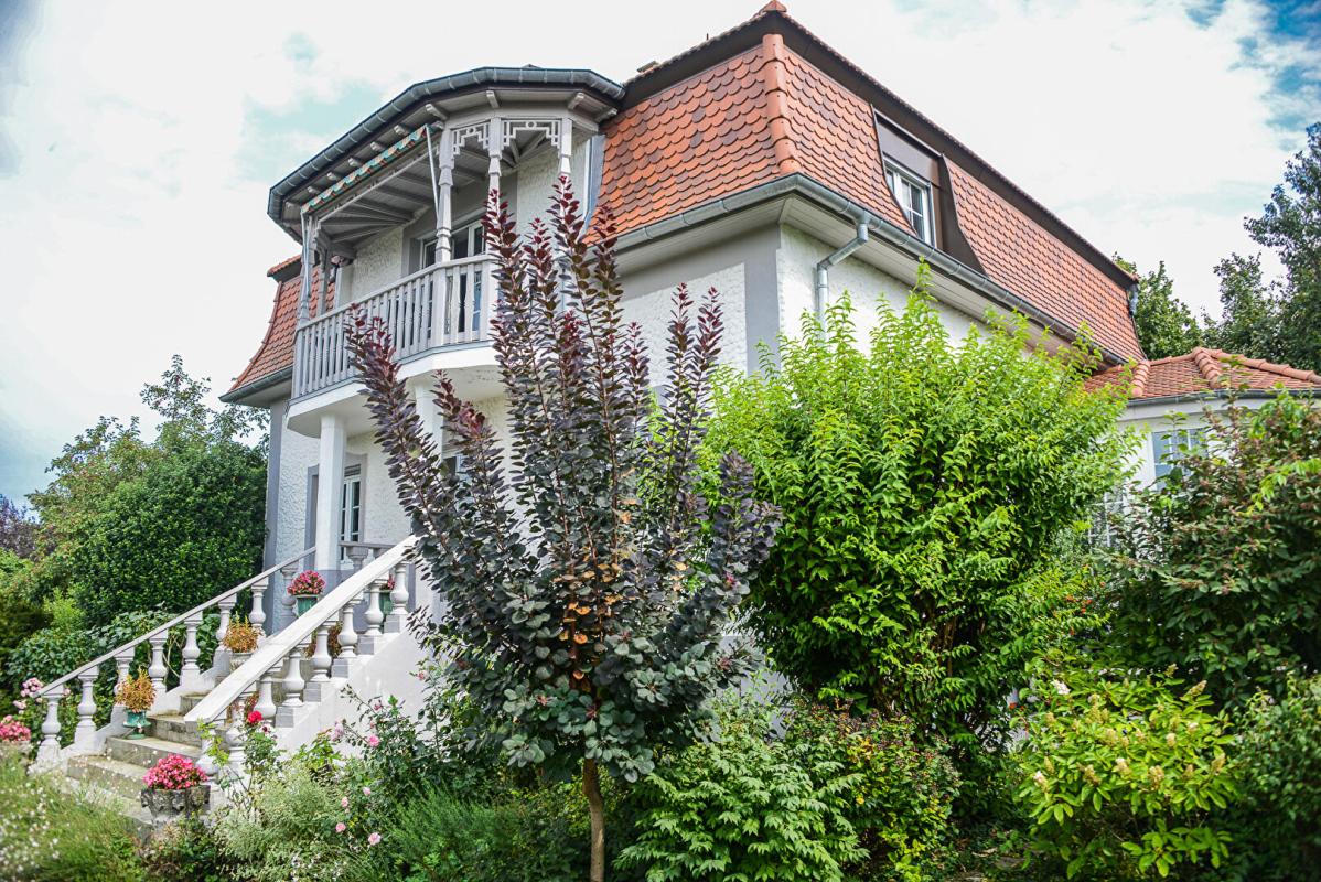 RIXHEIM Rixheim, Exclusivité, magnifique maison de maître de 245 m2, entièrement rénovée, sur un parc de 1600 m2 17